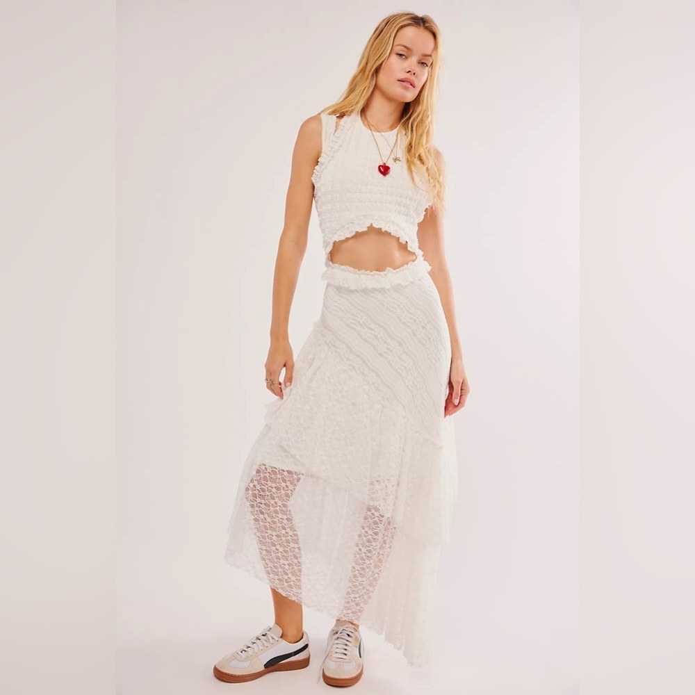 NWT Aspen Moon Maxi Dress